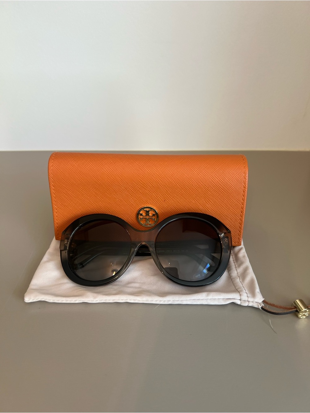 Tory Burch Oversized Round Gray/Black Prescription Sunglasses with Case